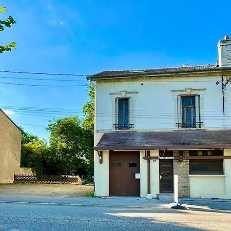 105 Studio Immeuble Perseverance Conflans-en-Jarnisy エクステリア 写真